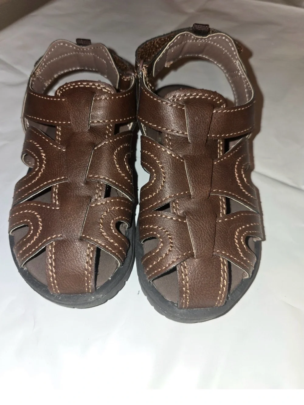 💙 Carter’s brown Strappy shoes w adj Velcro strap size 8 Great for wide feet 👣